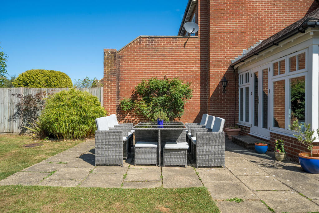 1320603-8-686e3a1...