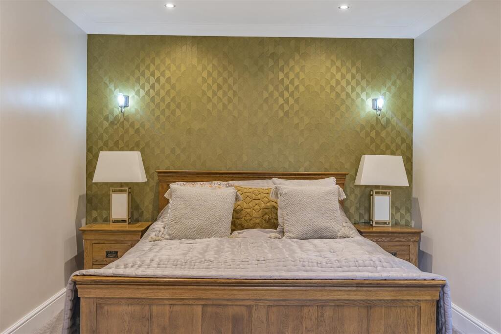 Principal Bedroom