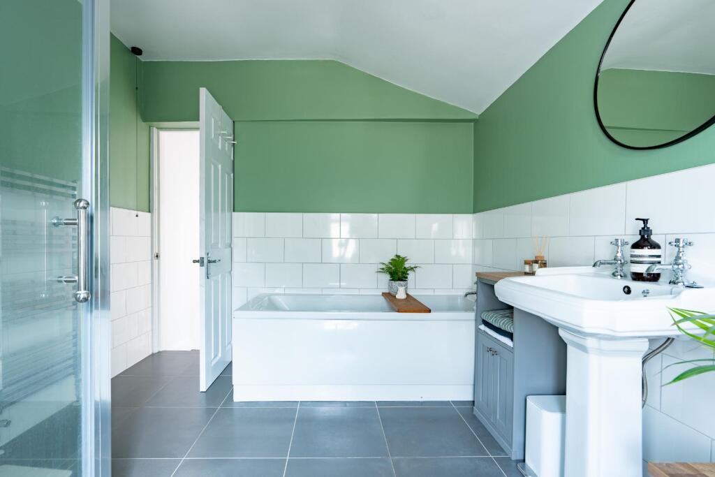 OLH00341-HDR.jpg