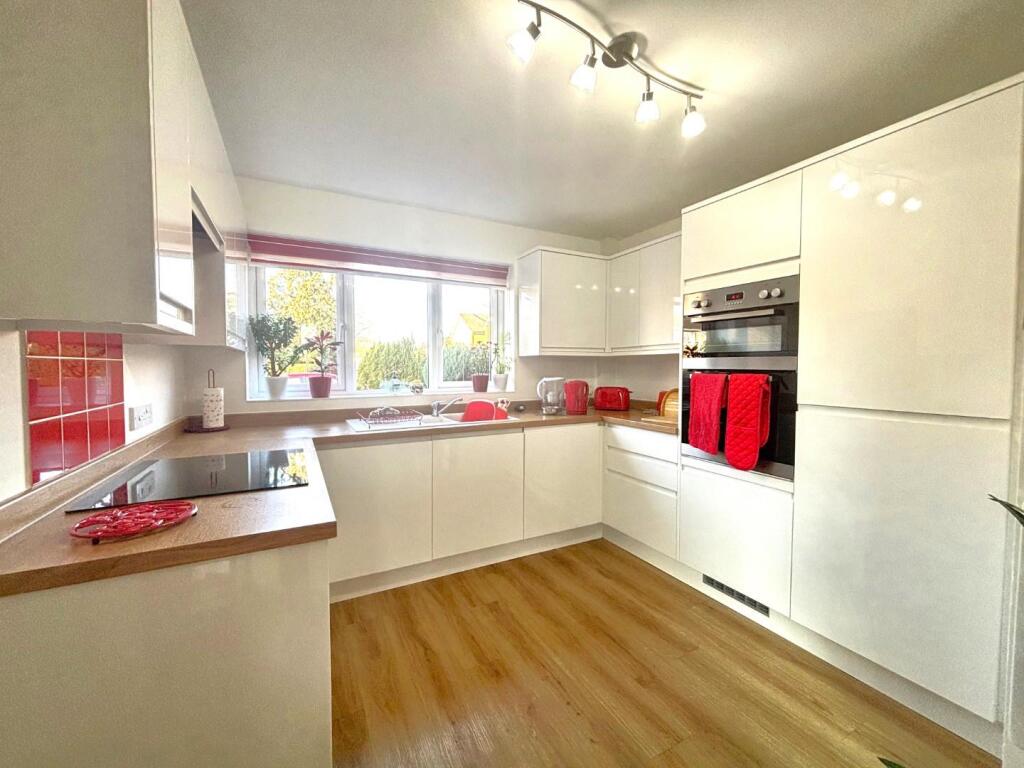 Kitchen.jpeg