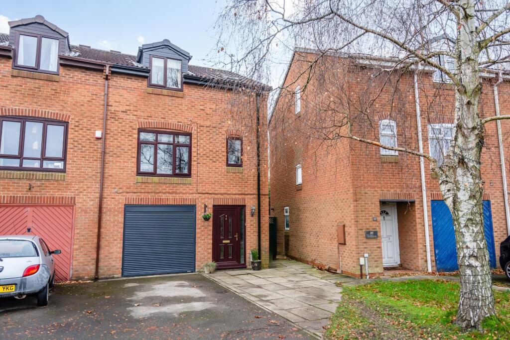 ebsay drive (1 of 1).jpg