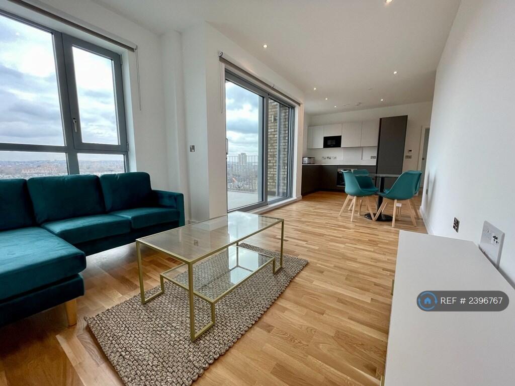 Living/Dining Space