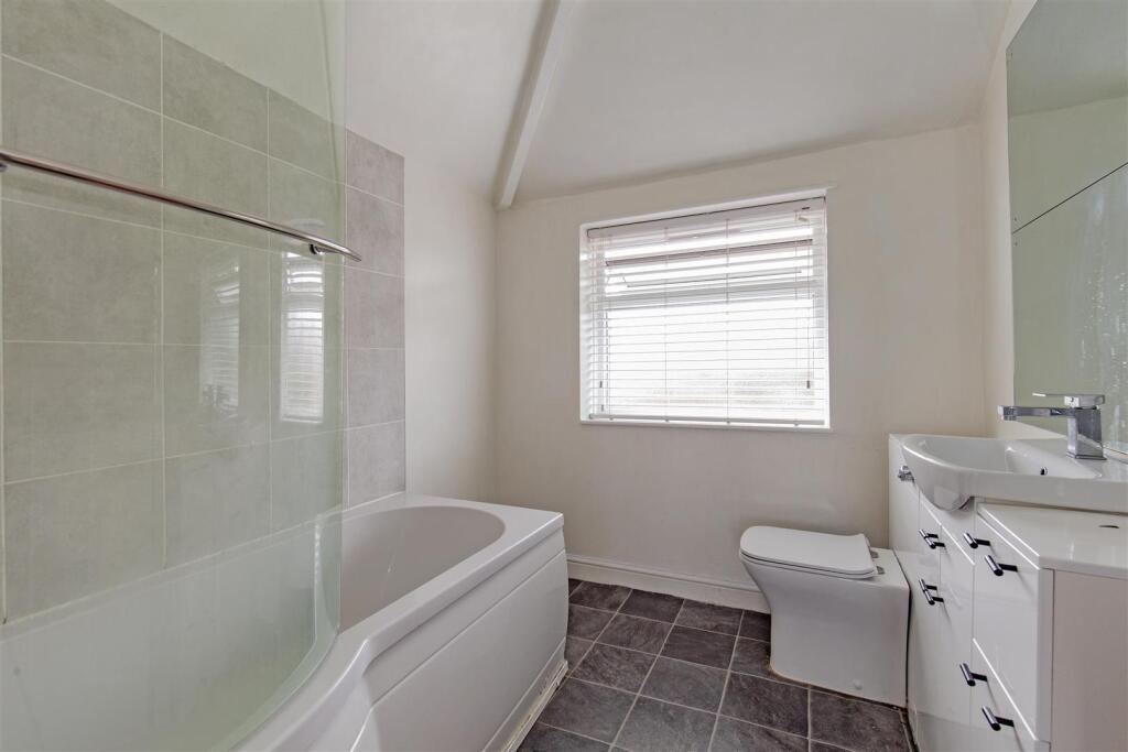 Bathroom-1.jpg
