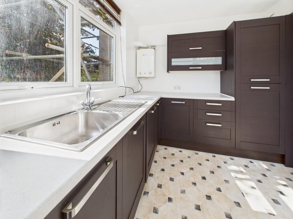 Kitchen b