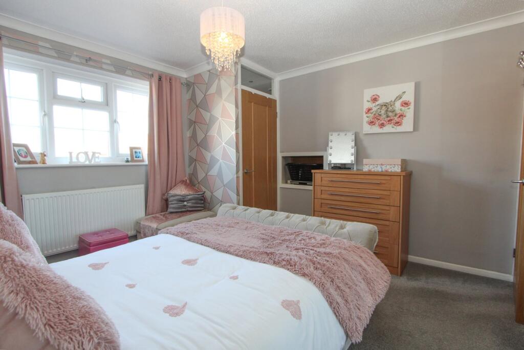 Cornwall Crescent, Yate, BS37