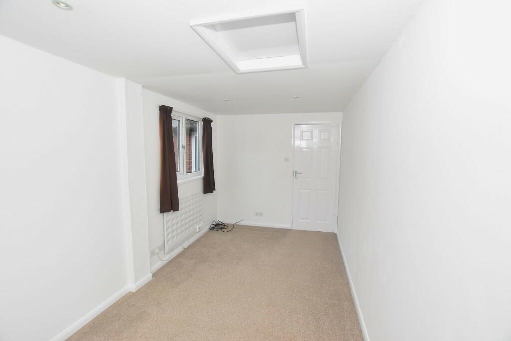 Bedroom 4/Playroom