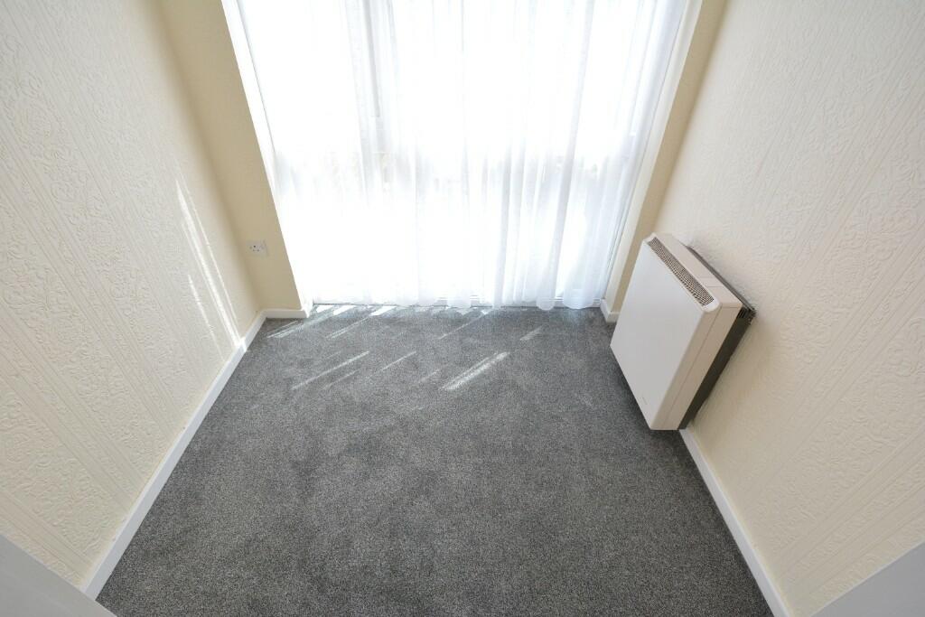 Dining Area: