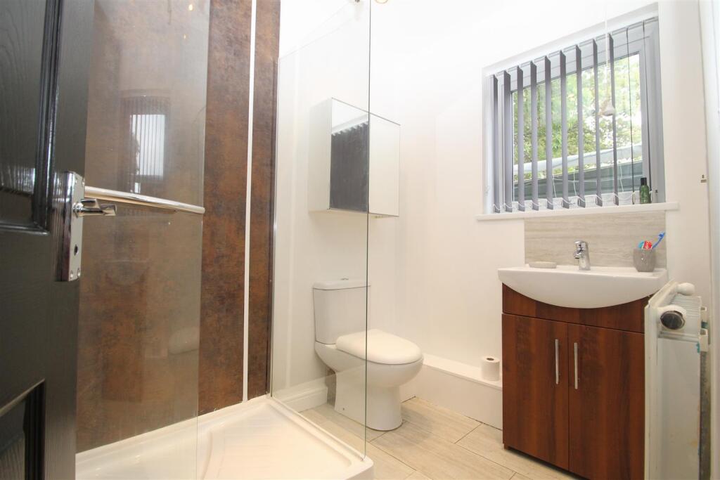Annexe Bathroom