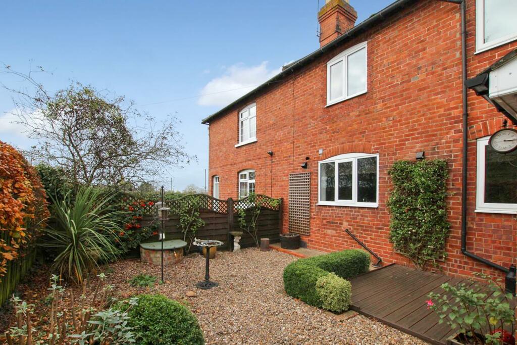 Rear Elevation -d.jpg