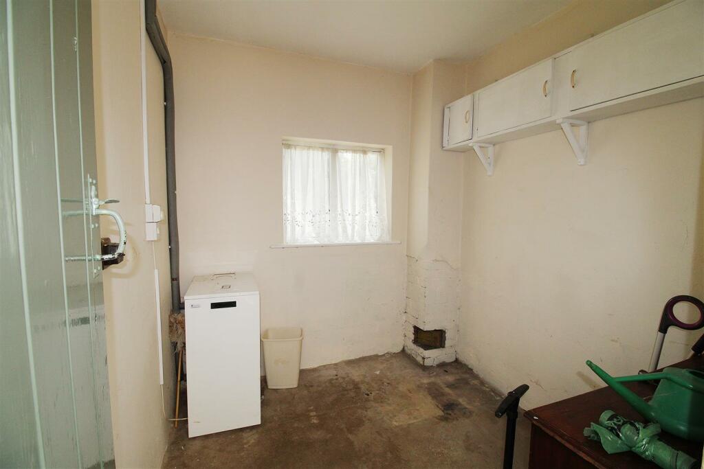 Utility Room.jpg