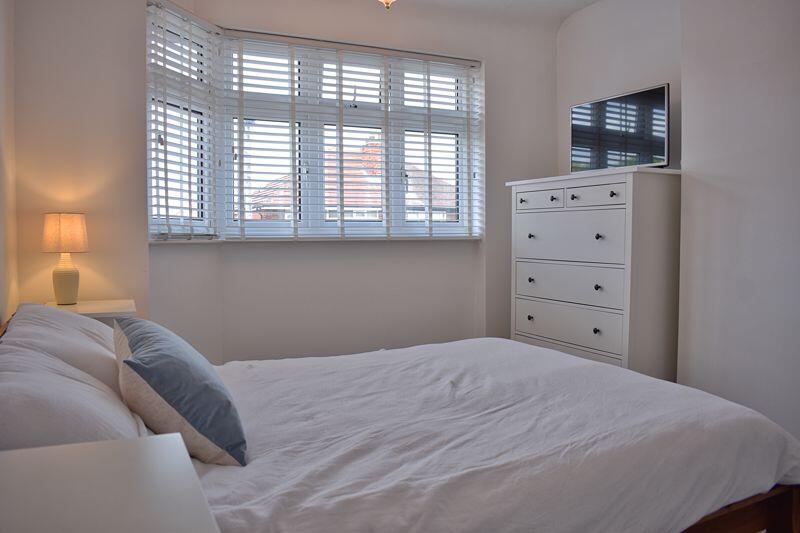 bed 1
