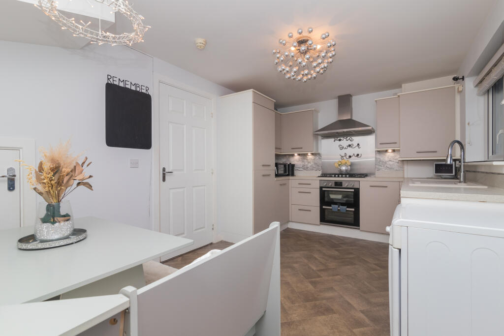 154A Barrangary Road PA7 5FR L-7