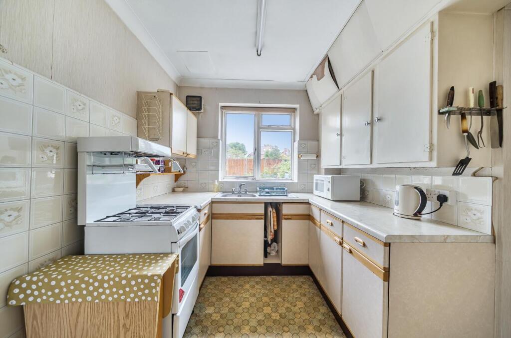 Davidson Frost-Wellings, DFW, Honister Close, Stan