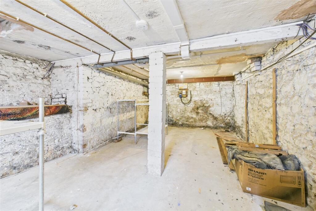 6 Osborne Villas, Kingsdown, Bristol BS2 8BP | Fre