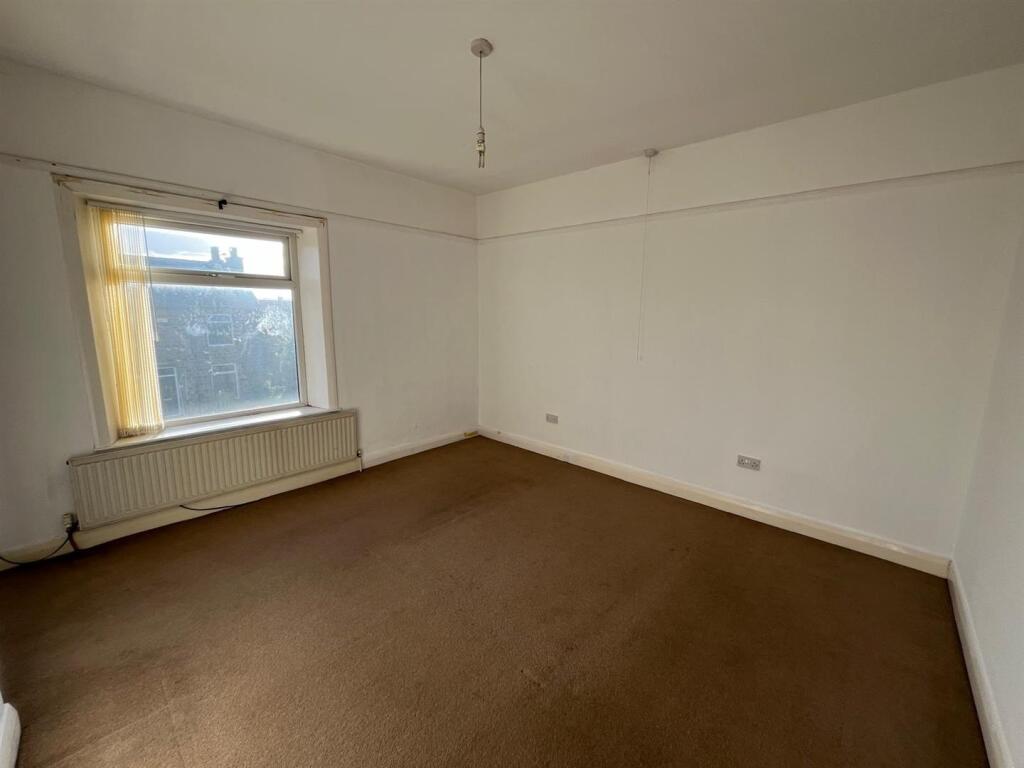 WhatsApp Image 2025-11-20 at 10.29.12_aa6ea770.jpg