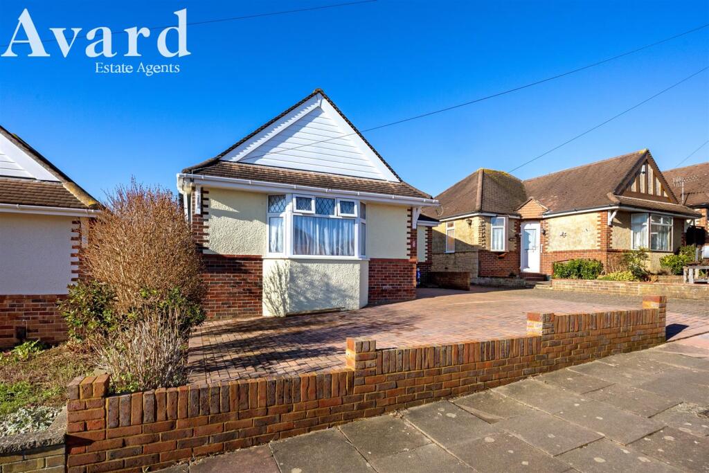 Millcroft Avenue, 5-002.jpg