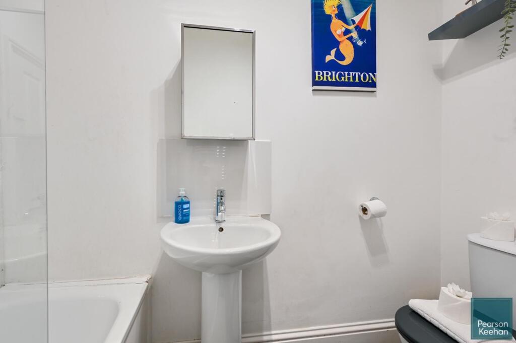 15 New England Road, BN1 (12).jpg