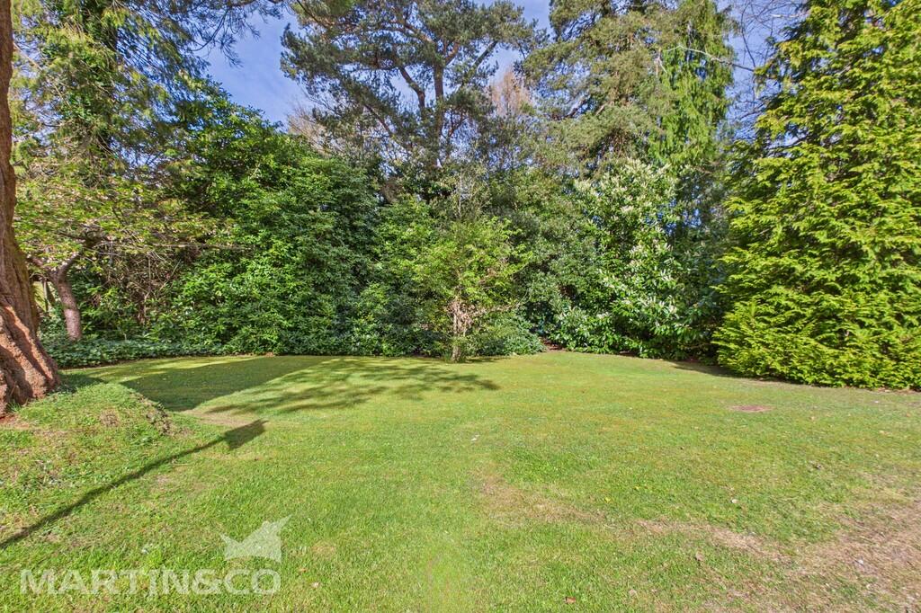 CAM01953G0-PR0098...