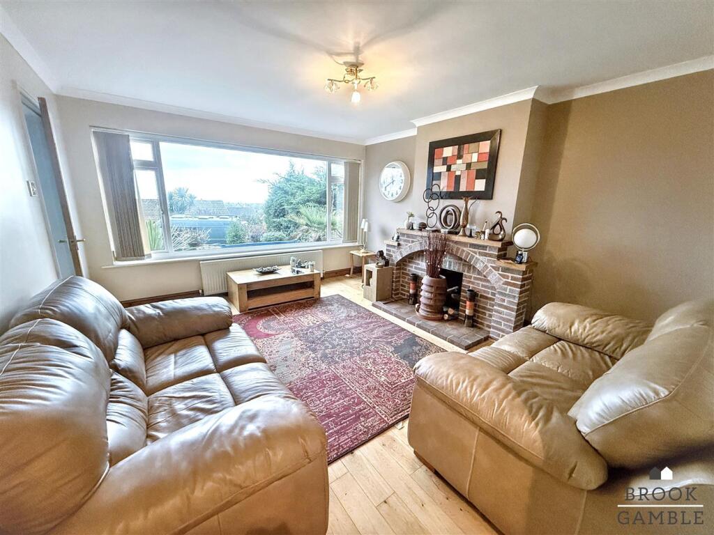 01323 438506
