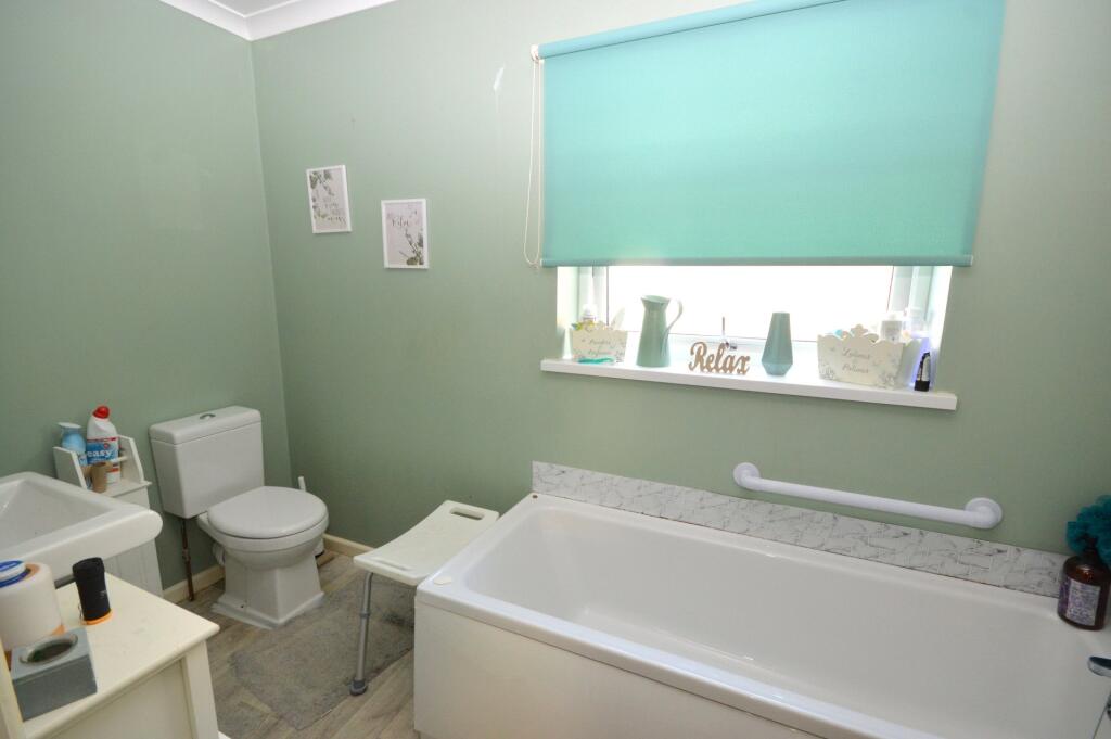 Annexe- Bathroom