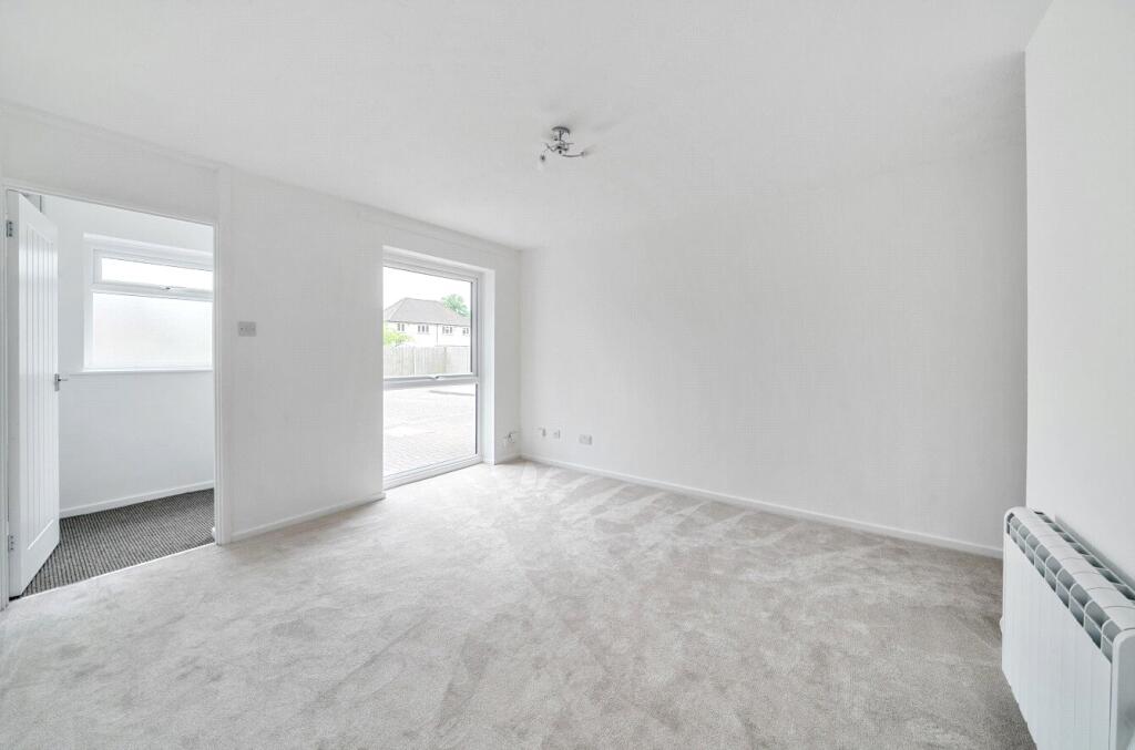 1309760-4-684aac7...