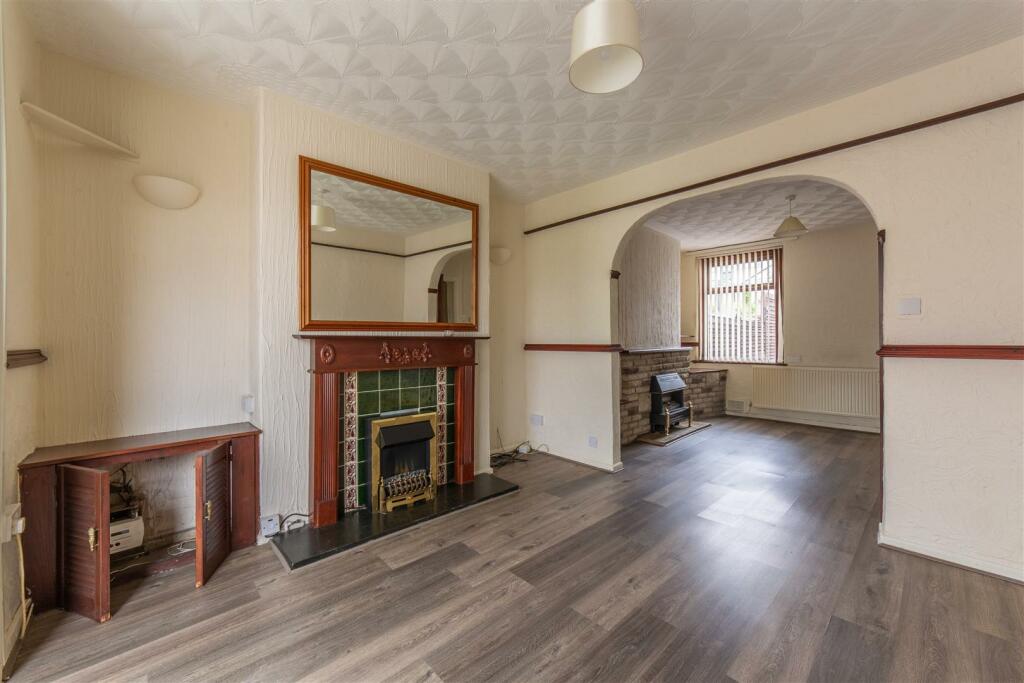29 Wainfelin Rd-9.jpg