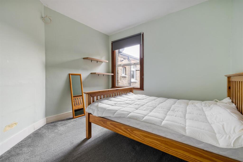 Brettenham Road, E17