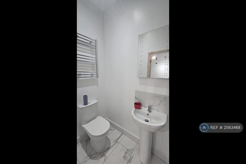 Flat 1