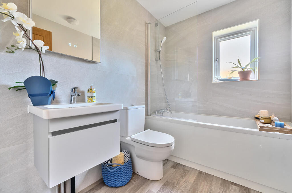 1307149-12-684b00...