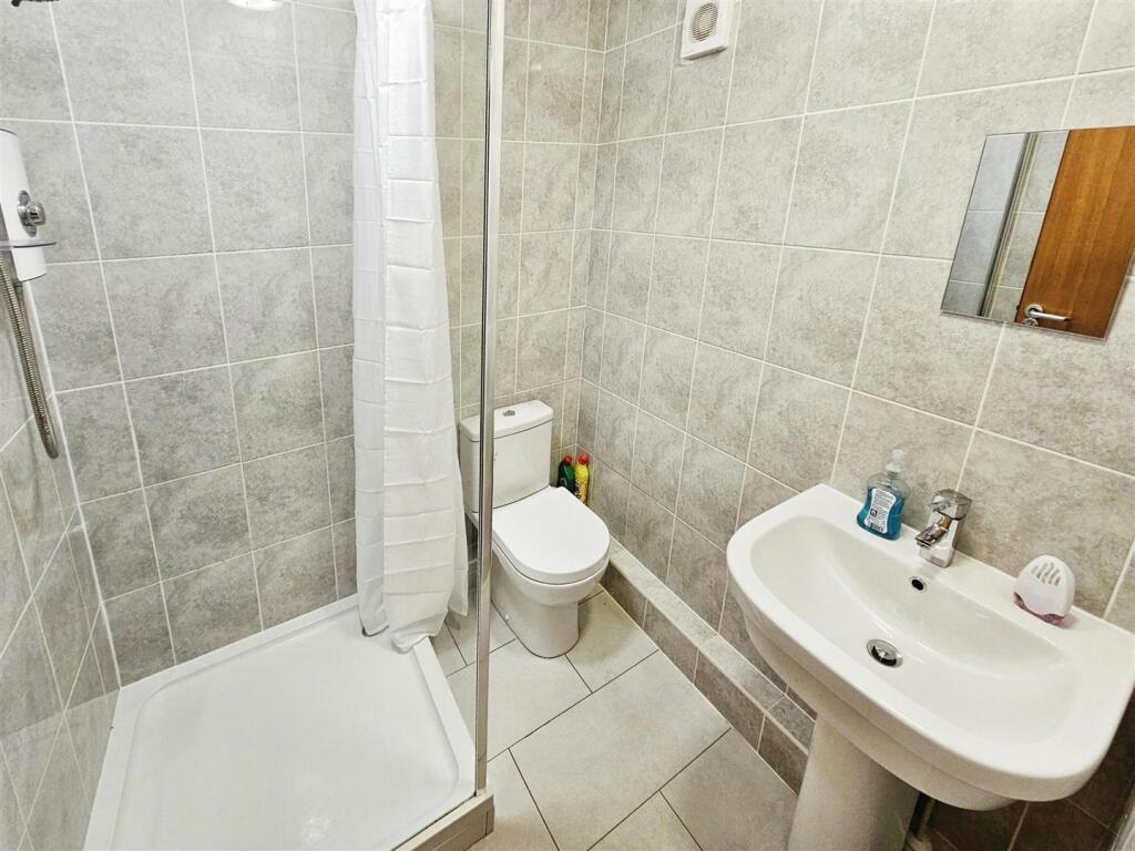 www.primechoiceproperties.co.uk - Eskdaill Place -