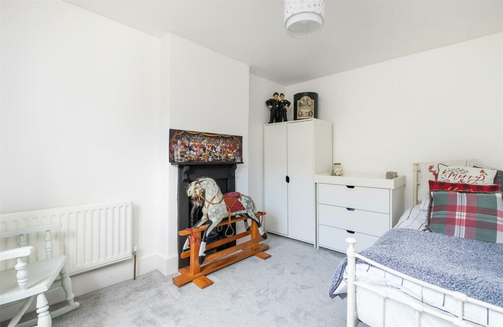 Second bedroom.jpg