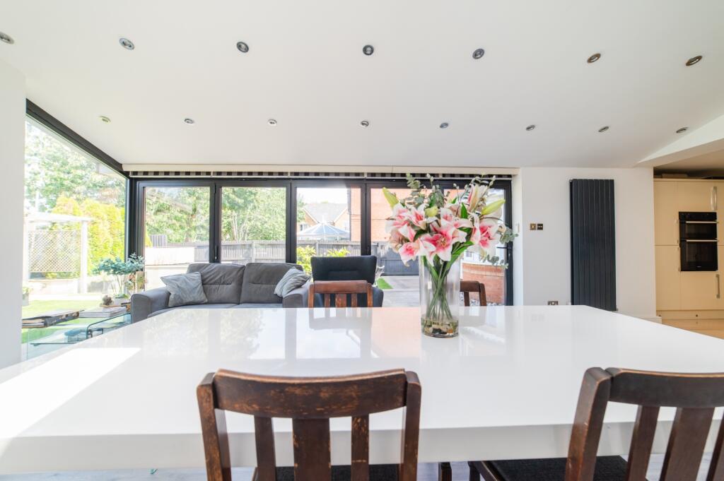 Award-winning Media team on EVERY Listing_11