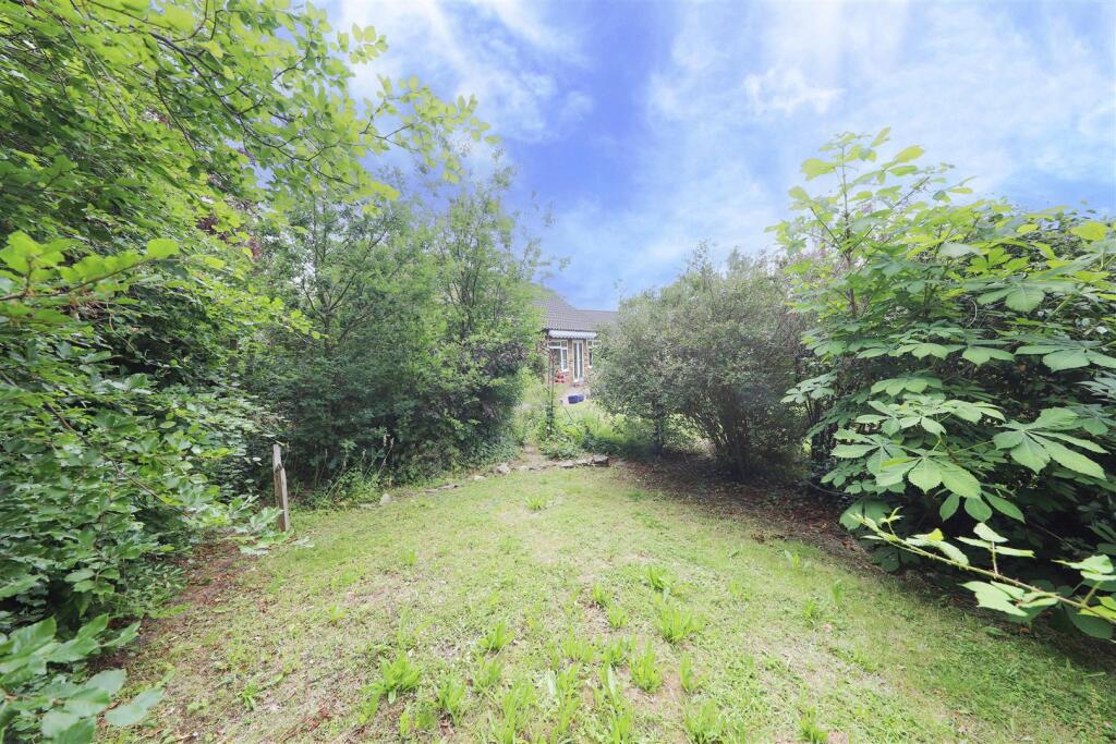Woodside Road