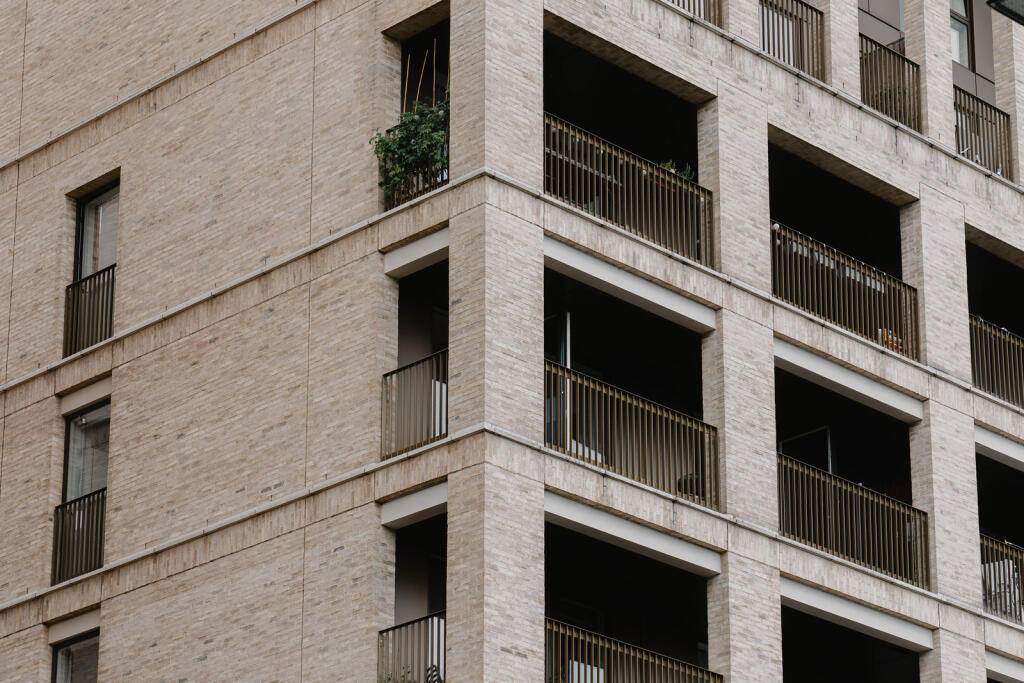 306063 - Sandon Court_High Res-34.jpg