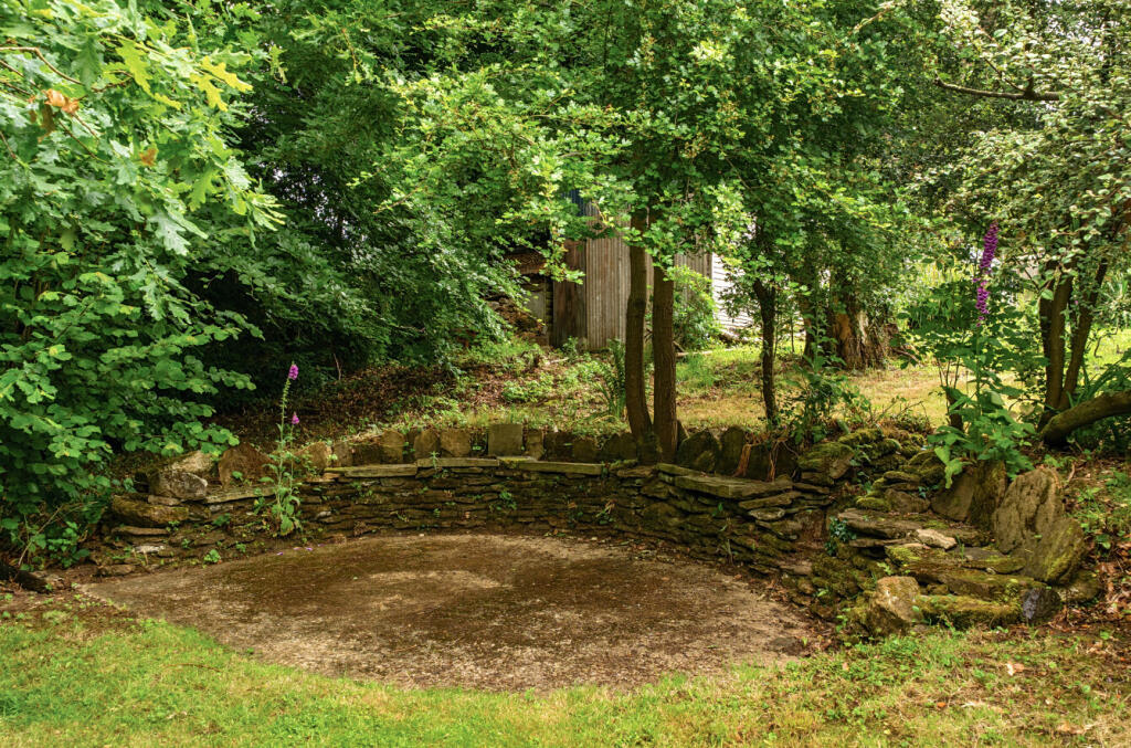 1307144-5-684ac1f...