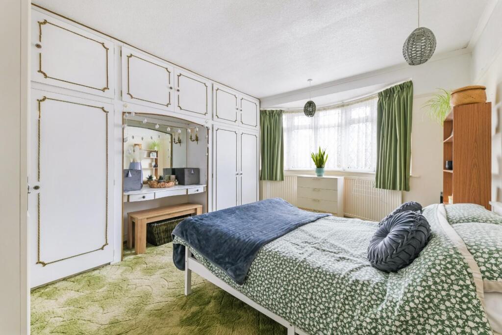 FRANCIS CLOSE (1).jpg