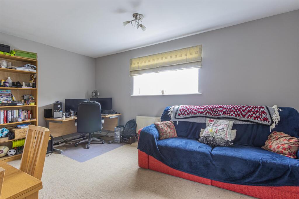 Corvette Court 60-7.jpg