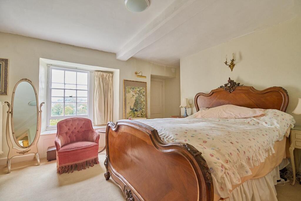 BEDROOM 2 LO RES_ 3.jpg