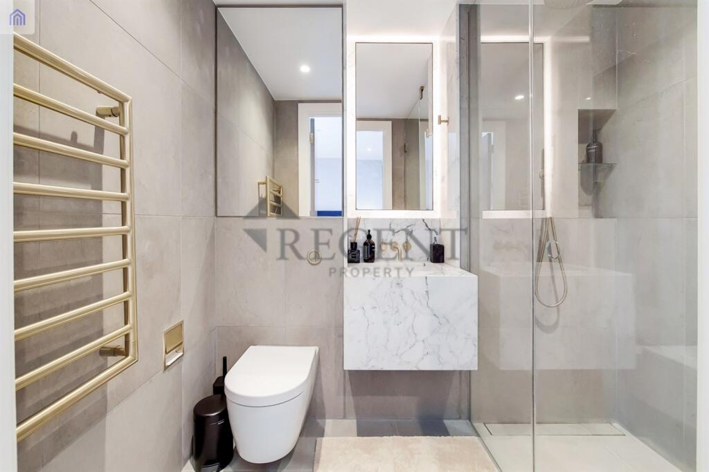 Bathroom 3