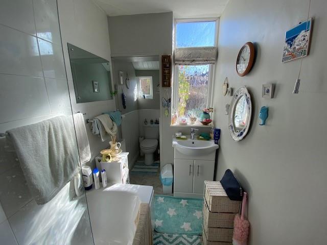bath2.jpg