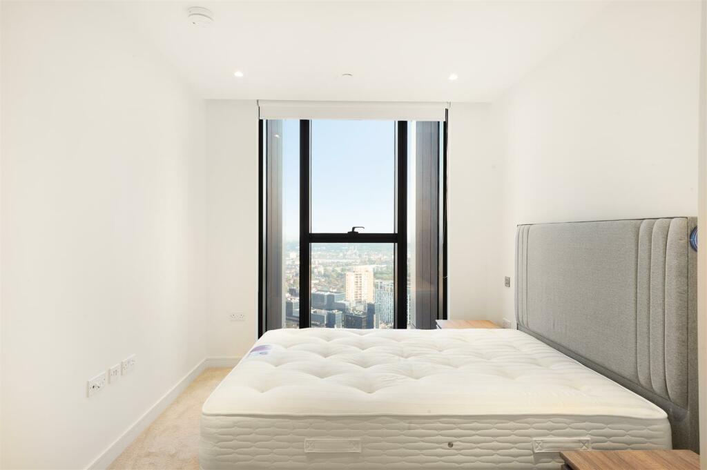 Apartment 3702, Hampton Tower - xCg3V5y7Tw09rsRQWa