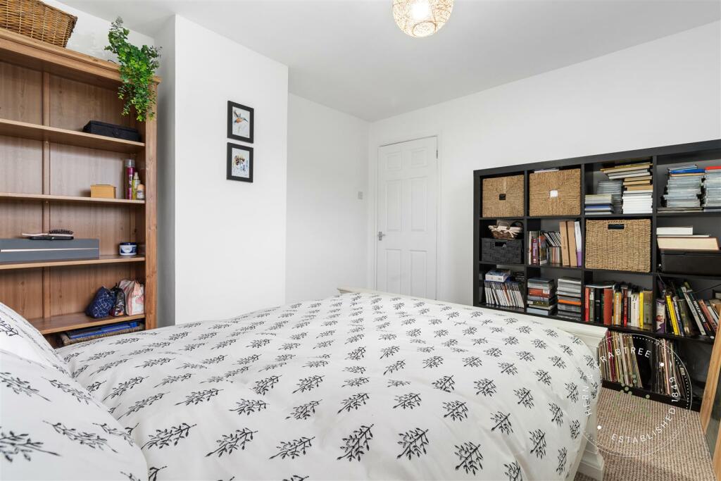 Illfracombe Crescent, Llanrumney, Herncrabtree (6)