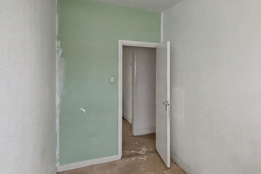 Flat 3, 59 Strathblaine Road, Battersea, London, SW11 1RG