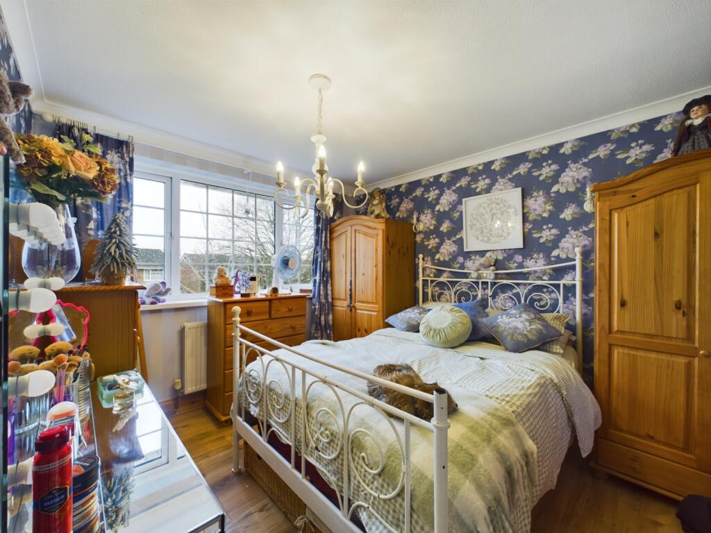 CAM02023G0-PR0121-STILL039