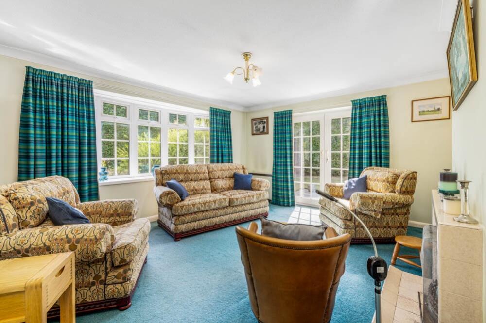 25 Bow Gate (Gosberton)-15