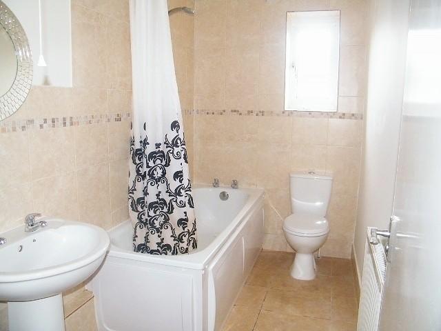bathroom2