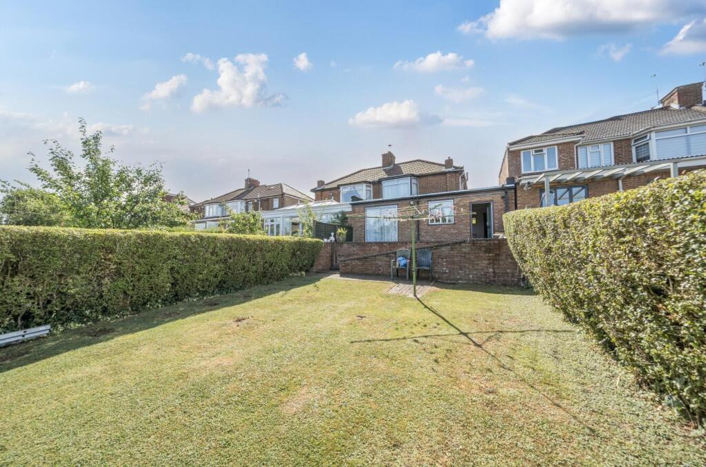 Davidson Frost-Wellings, DFW, Broadcroft Avenue, S