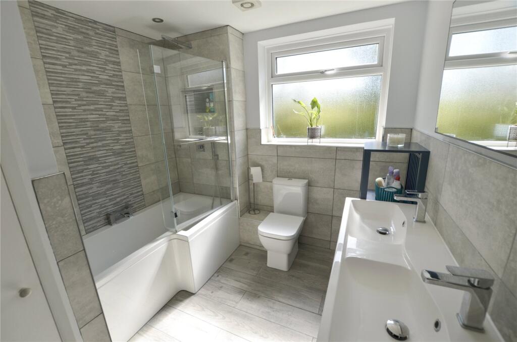 Bathroom/Wc