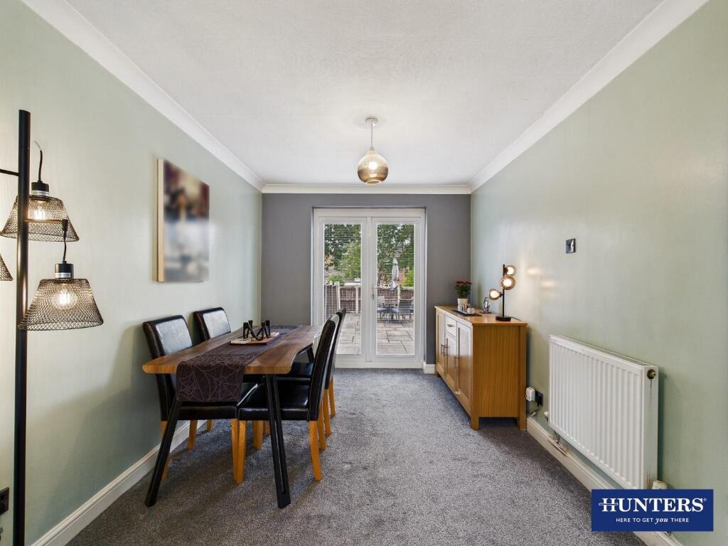 Living &amp; Dining Room