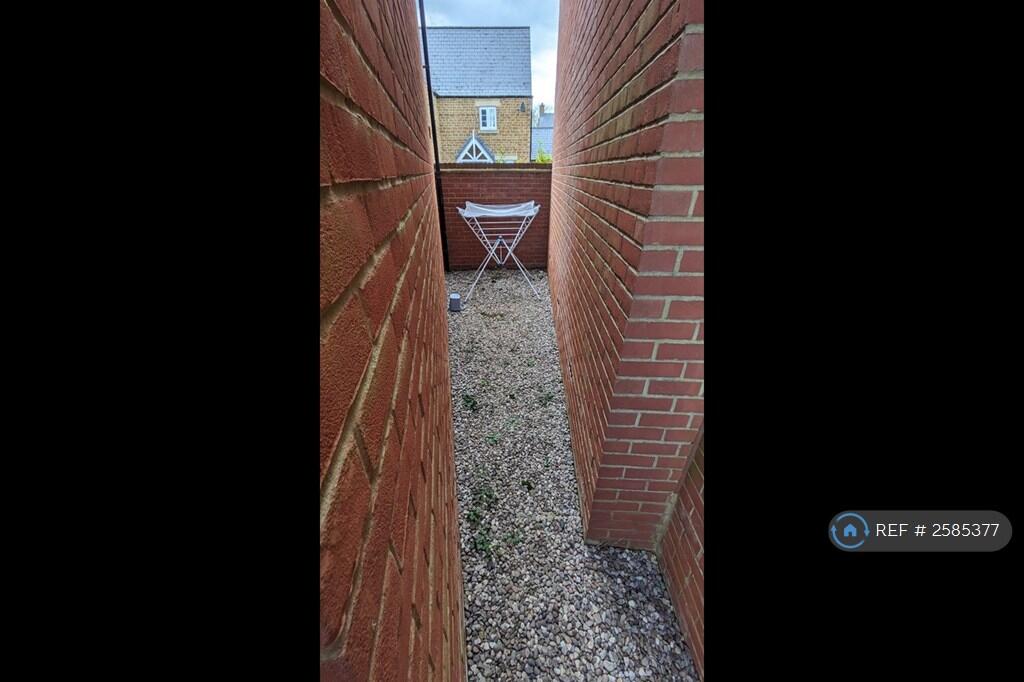 Outside Area - Clothes Drying Etc.